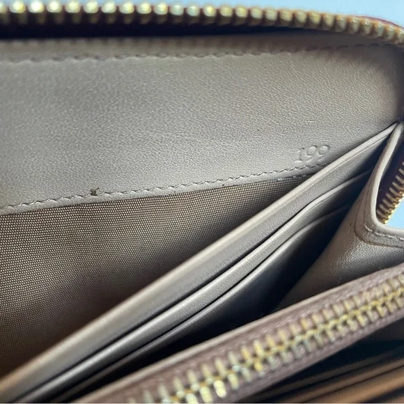 PRADA // Light Red Leather Continental Wallet - Picture 11 of 11